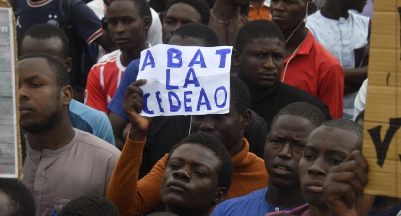 Retrait du Mali, du Niger et du Burkina Faso de la Cédéao : quels risques pour les droits humains ?