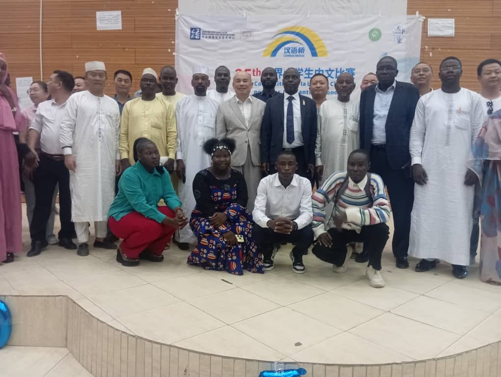 finaliste du concours de langue chinoise au Tchad lors d'un échange culturel