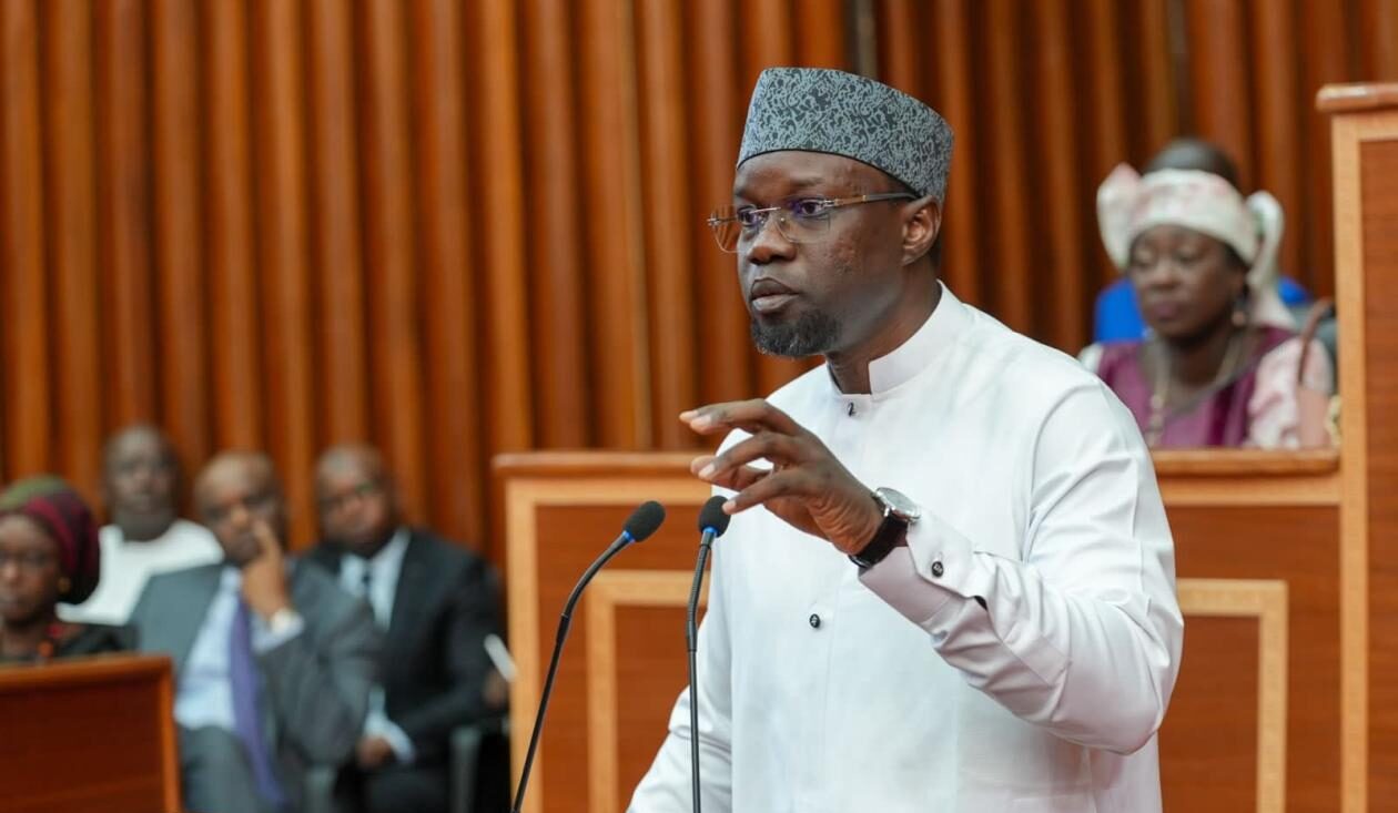 Ousmane Sonko lors d'une séance parlementaire à l'Assemblée nationale