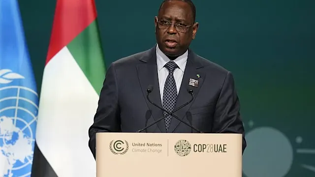 Photo officielle de Macky Sall et Diomaye Faye