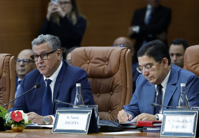 Aziz Akhannouch, Nasser Bourita et Sébastien Lecornu lors d'une réunion