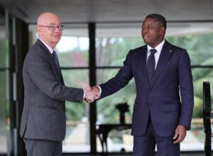Faure Gnassingbé et Luiz Ivaldo Villafañe Gomes Santos en discussion