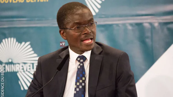 Lazare Sehouéto lors de son intervention sur le Sénat au Bénin